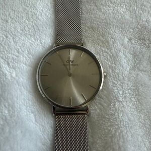 Daniel Wellington Silver Mesh Strap Watch